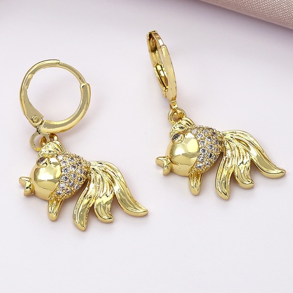 Anthropologie Jewelry - Small Goldfish Dangle Earrings 18k Gold Plated